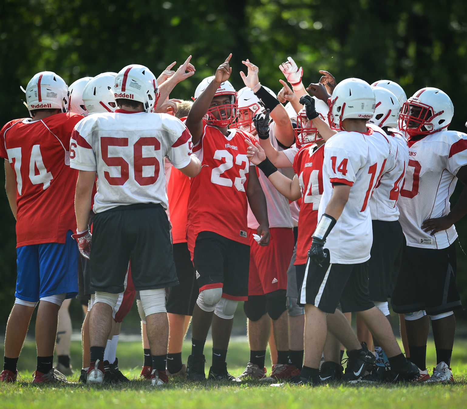 081619-qct-spt-west-fball-011a.JPG